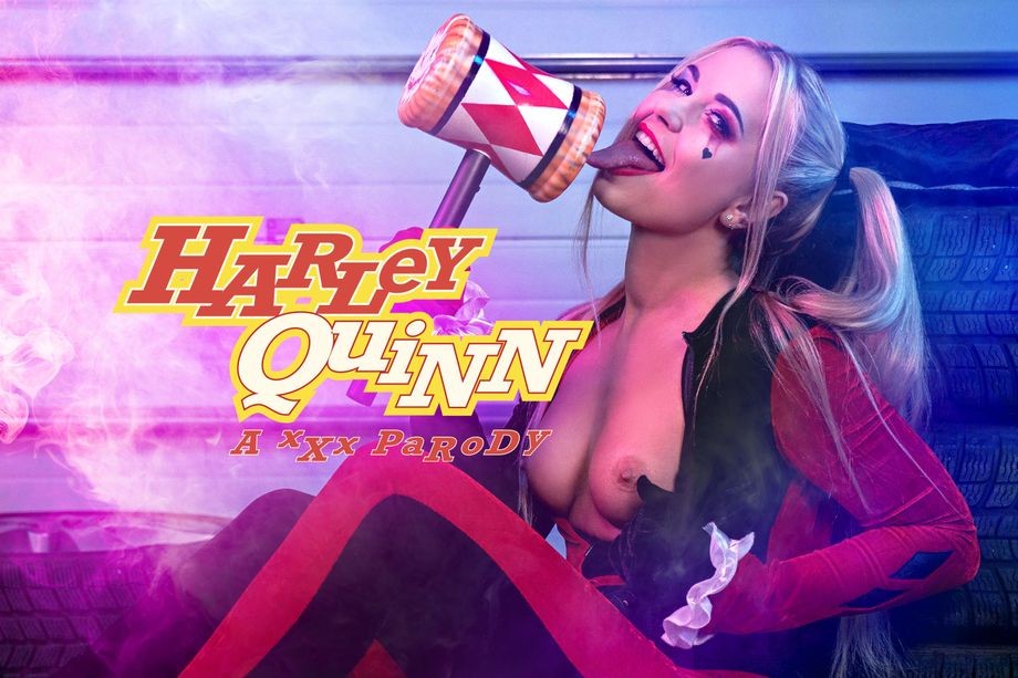 Lola Myluv in Harley Quinn XXX Parody VR