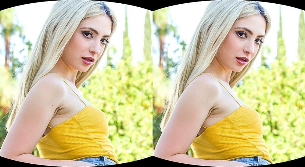 Jane Wilde in Horny Petite VR House Fuck