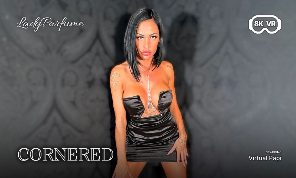 LadyParfume in Intense Cornered VR Passion