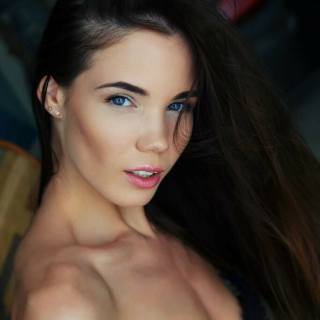 Lovenia Lux Pornstar