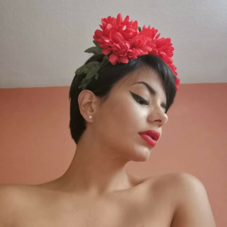 Amaranta Hank Pornstar