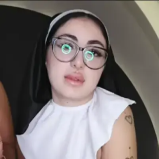 Deasy - Pornstar Profile on xMonter