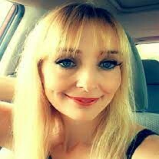 Honeybutter Pornstar