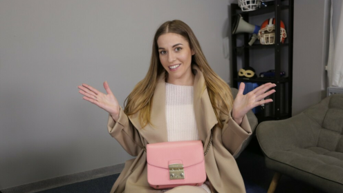 Eveline Dellai Hot Solo in Stunning 4K VR