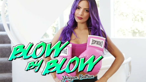 Yurizan Beltran in Intense Latina VR Action