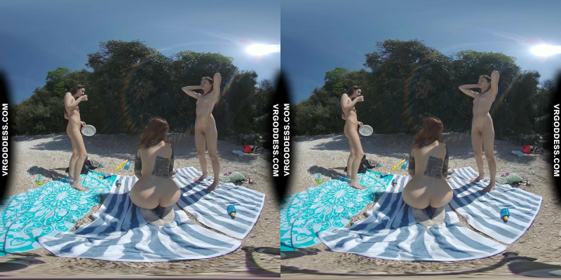 3 Babes Naked On Vacation Beach Picnic Playing Frisbee Searching For Shells And Bubble - Image 9