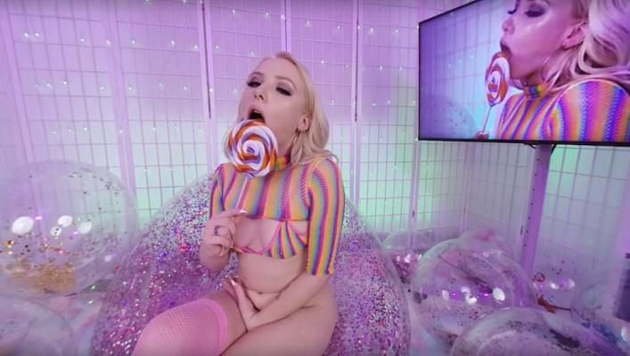 Dixie Lynn's Sizzling Sweets VR Passion - Image 1