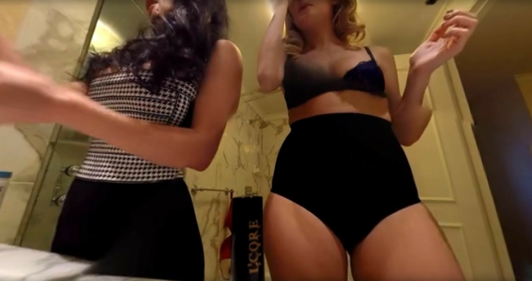 Holly Wolf & CJ Sparxx Party Prep in Stunning VR - Image 3