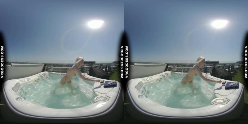 Penthouse Rooftop Jacuzzi Hot Ingrida Smoking And Masturbating In The Sun - Image 2