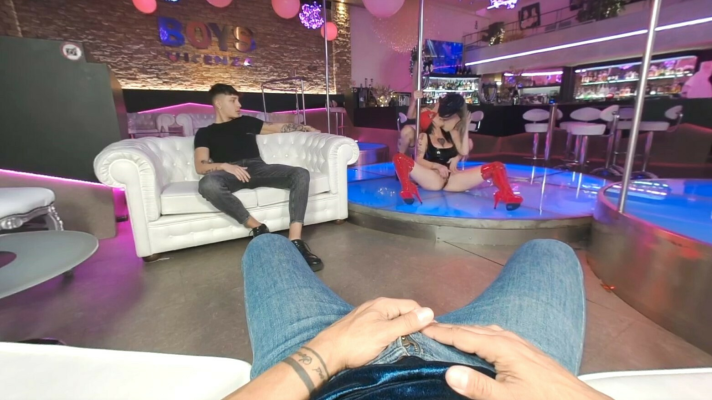 Italian Foursome Passion with Marika and Priscilla - Image 1