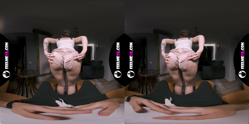 Aurora's Sensual VR Striptease in 4K POV - Image 2