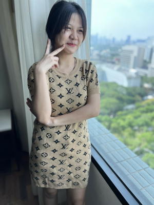 18Yo Student Mu Craves Intense VR Action - Image 10