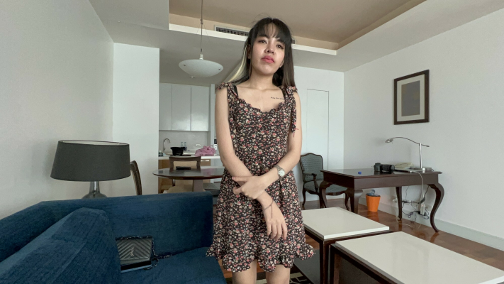 Skinny Thai Girl Nut in Wild Mall Pickup VR - Image 1