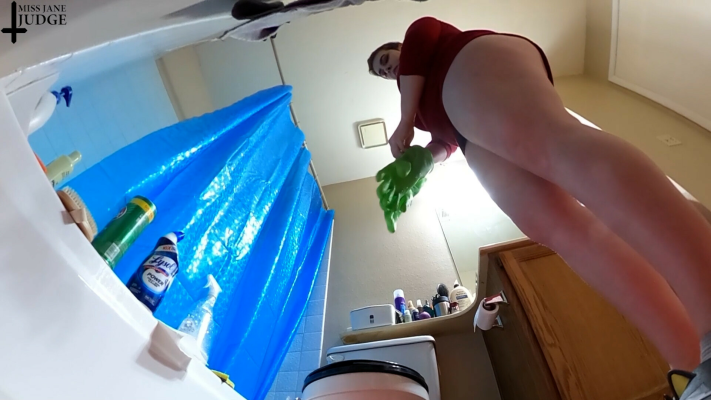 Giantess Cleans Bathroom - Image 6