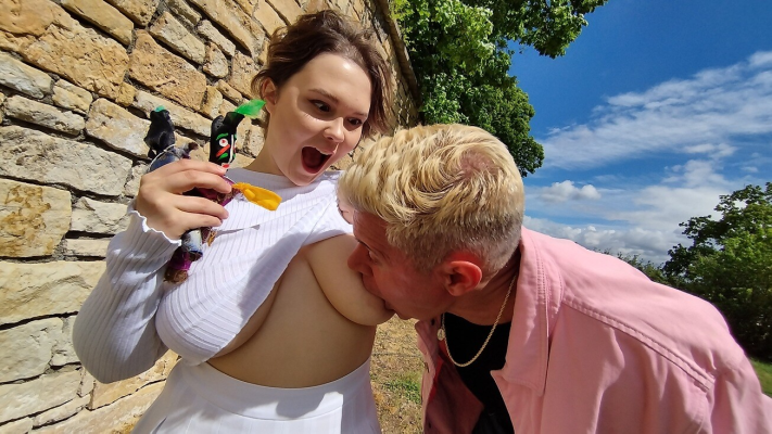 PEACHY ALICE VR PART ONE – BEHIND THE SCENES MASSIVE TITS PAWG COLOSSAL COCK THREESOME - Image 8