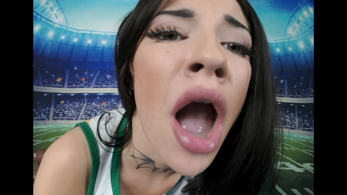 Chloe Heart: Sizzling Cheerleader Fantasy - Image 1