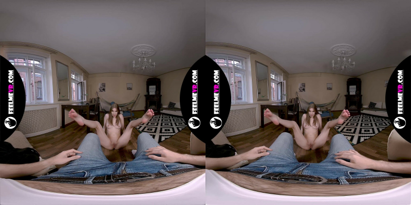 Mary Moon VR Striptease - Sensual 6K Tease - Image 10